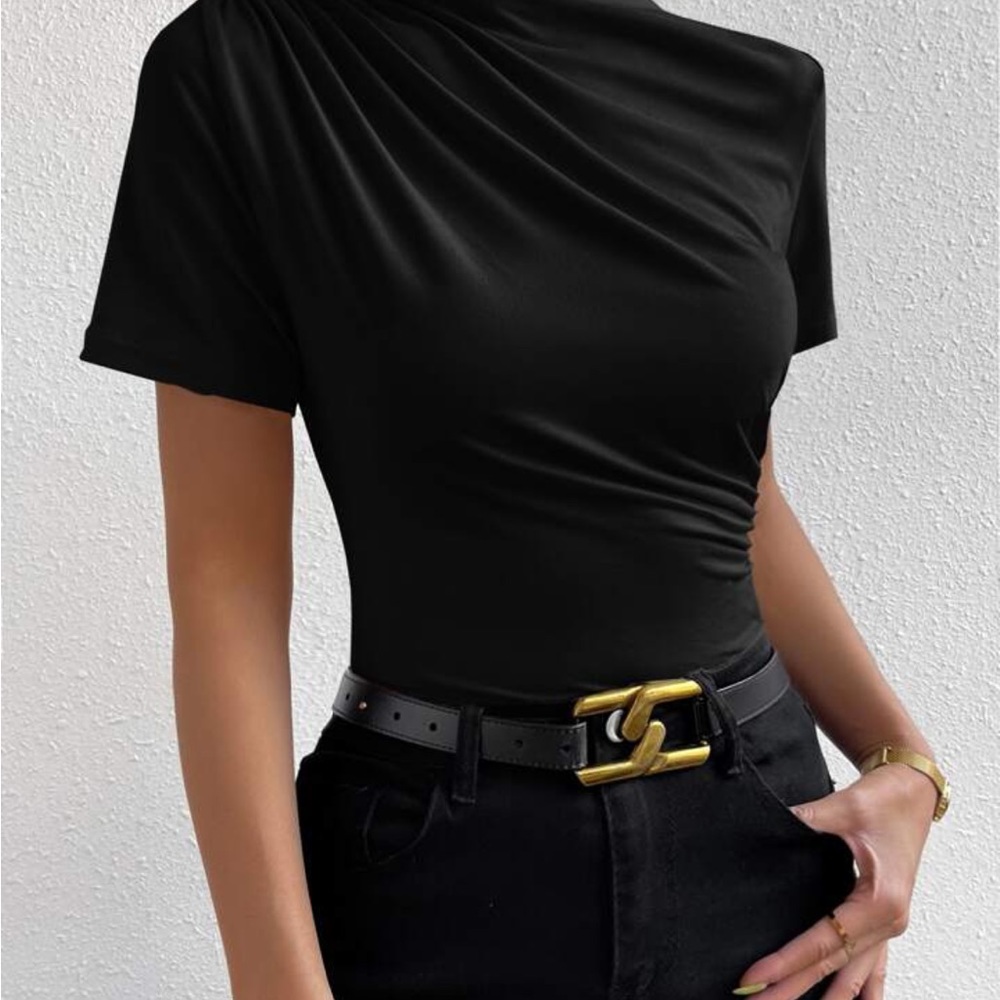 Shein top - Picture 3 of 5